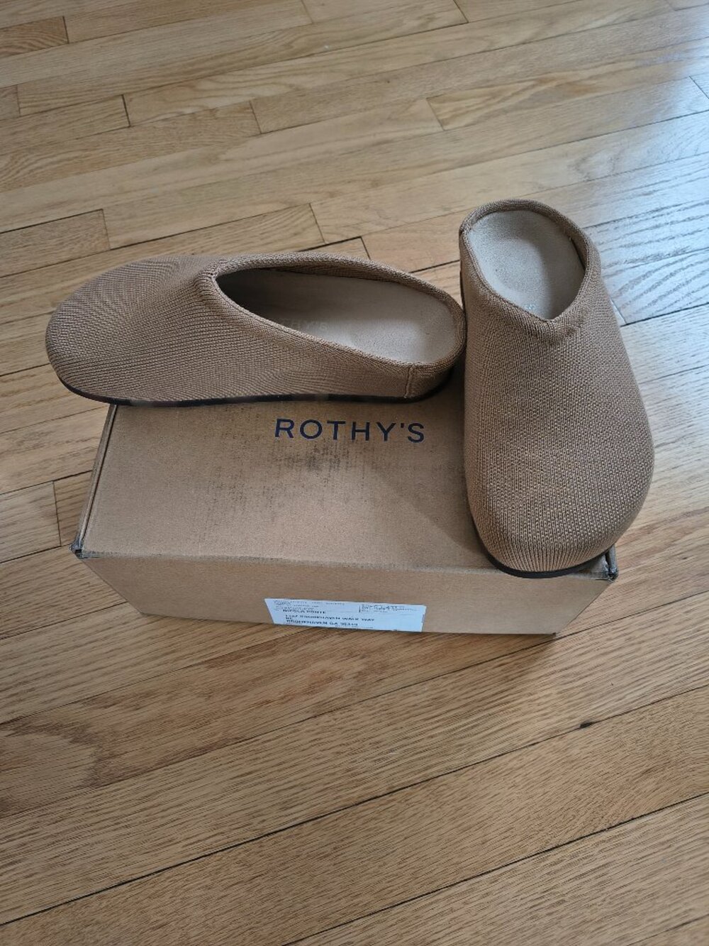 Rothy's Butternut size 6 The Casual Clog